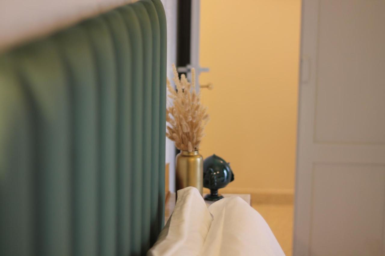 1940 Luxury Accommodations By Wonderful Italy 奥斯图尼 外观 照片