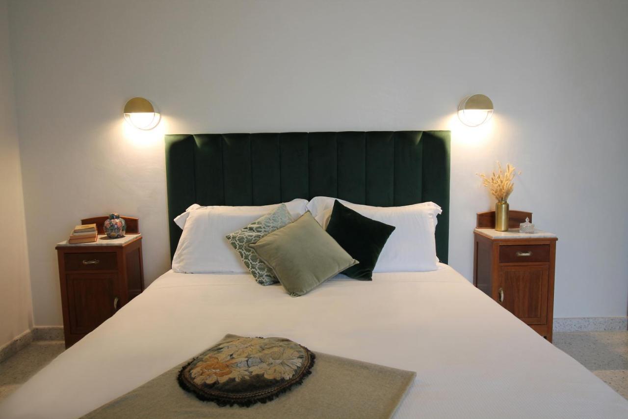 1940 Luxury Accommodations By Wonderful Italy 奥斯图尼 外观 照片