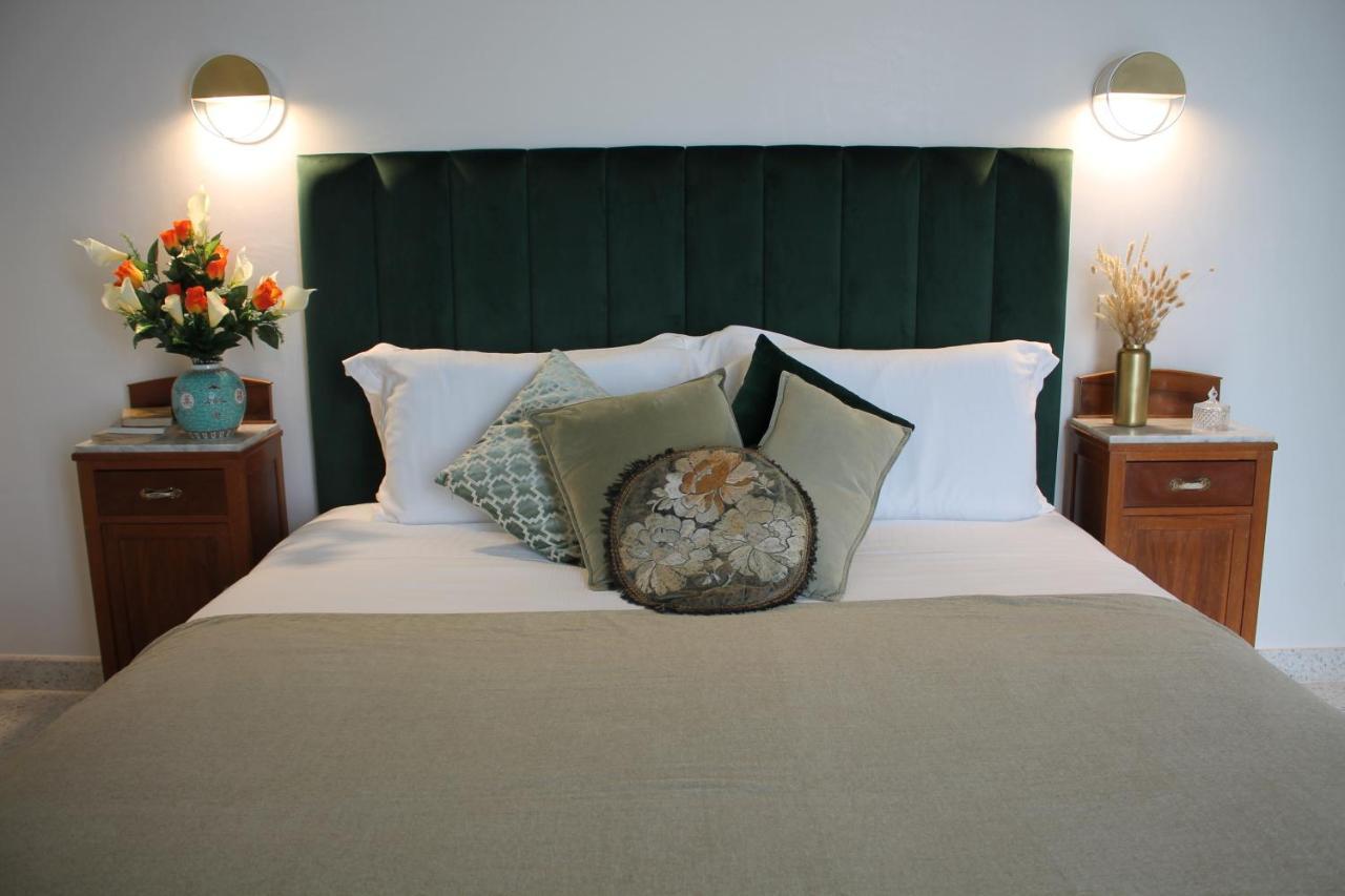 1940 Luxury Accommodations By Wonderful Italy 奥斯图尼 外观 照片