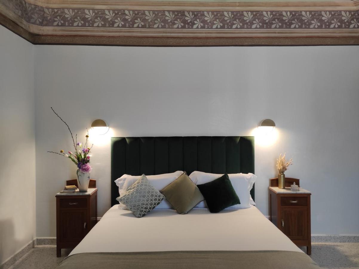 1940 Luxury Accommodations By Wonderful Italy 奥斯图尼 外观 照片