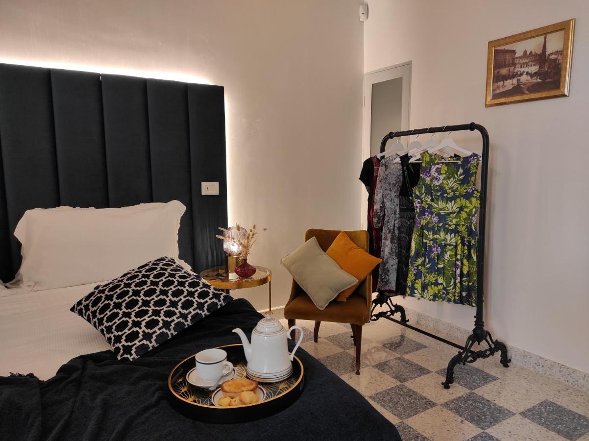 1940 Luxury Accommodations By Wonderful Italy 奥斯图尼 外观 照片
