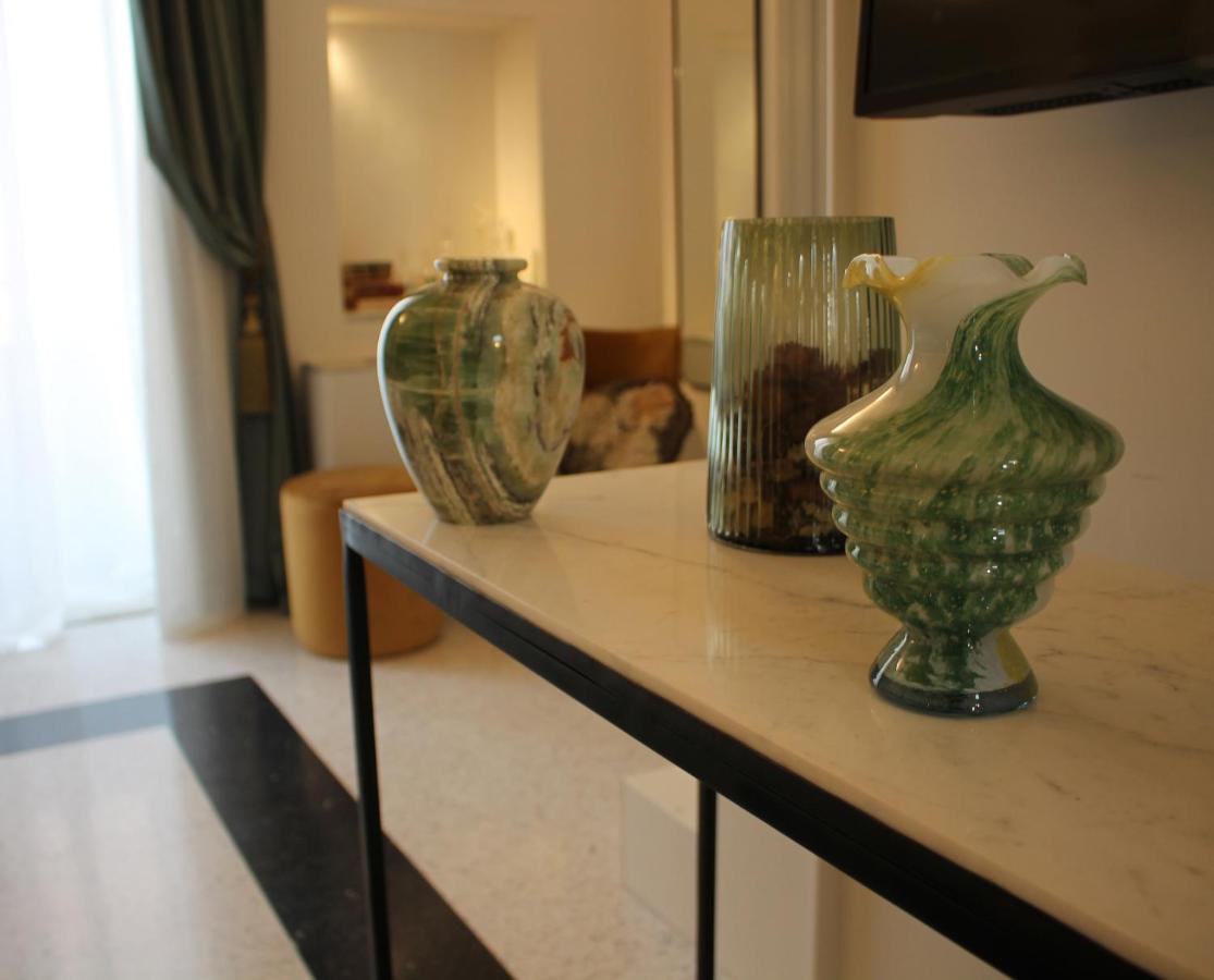 1940 Luxury Accommodations By Wonderful Italy 奥斯图尼 外观 照片