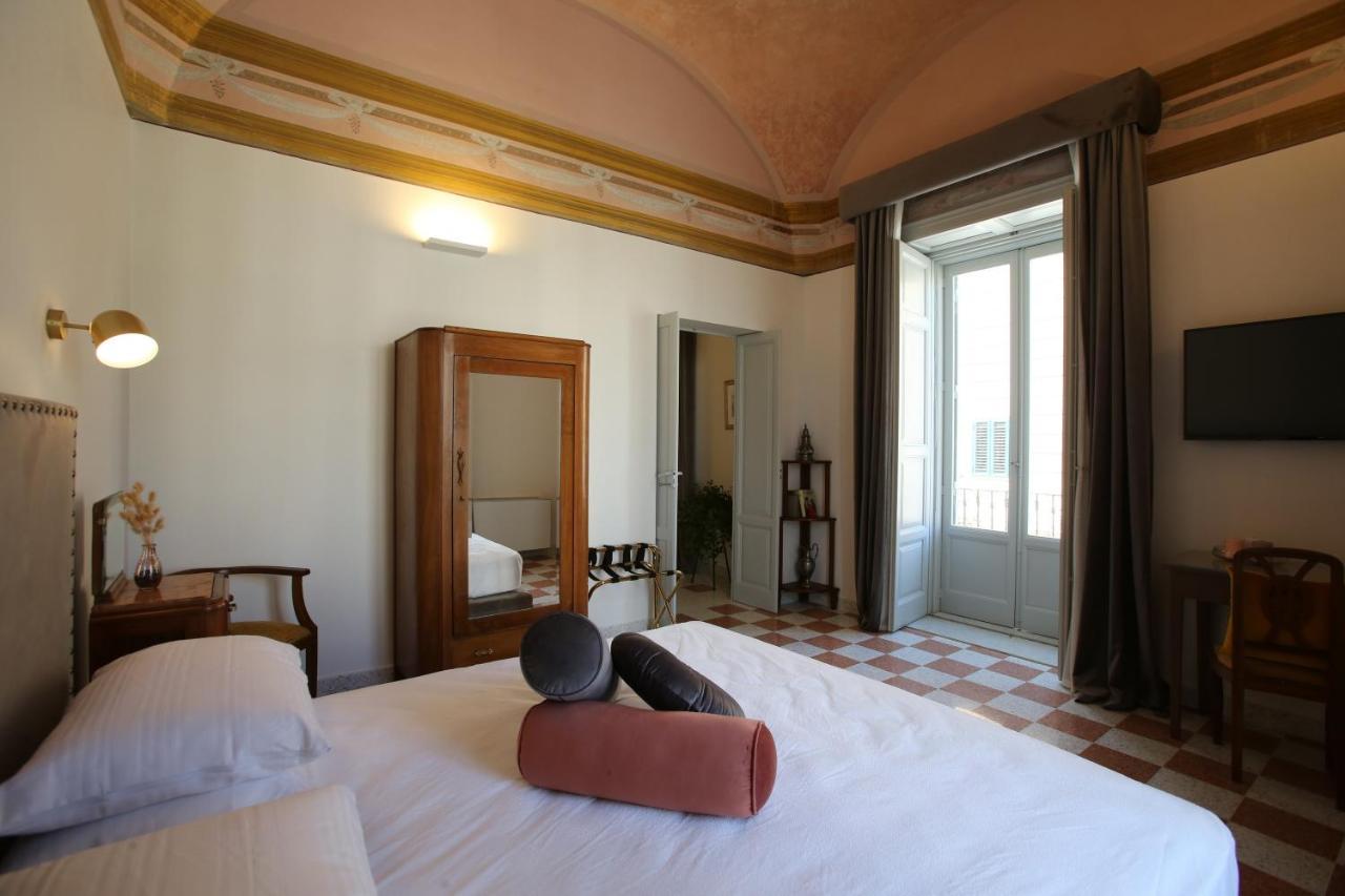 1940 Luxury Accommodations By Wonderful Italy 奥斯图尼 外观 照片