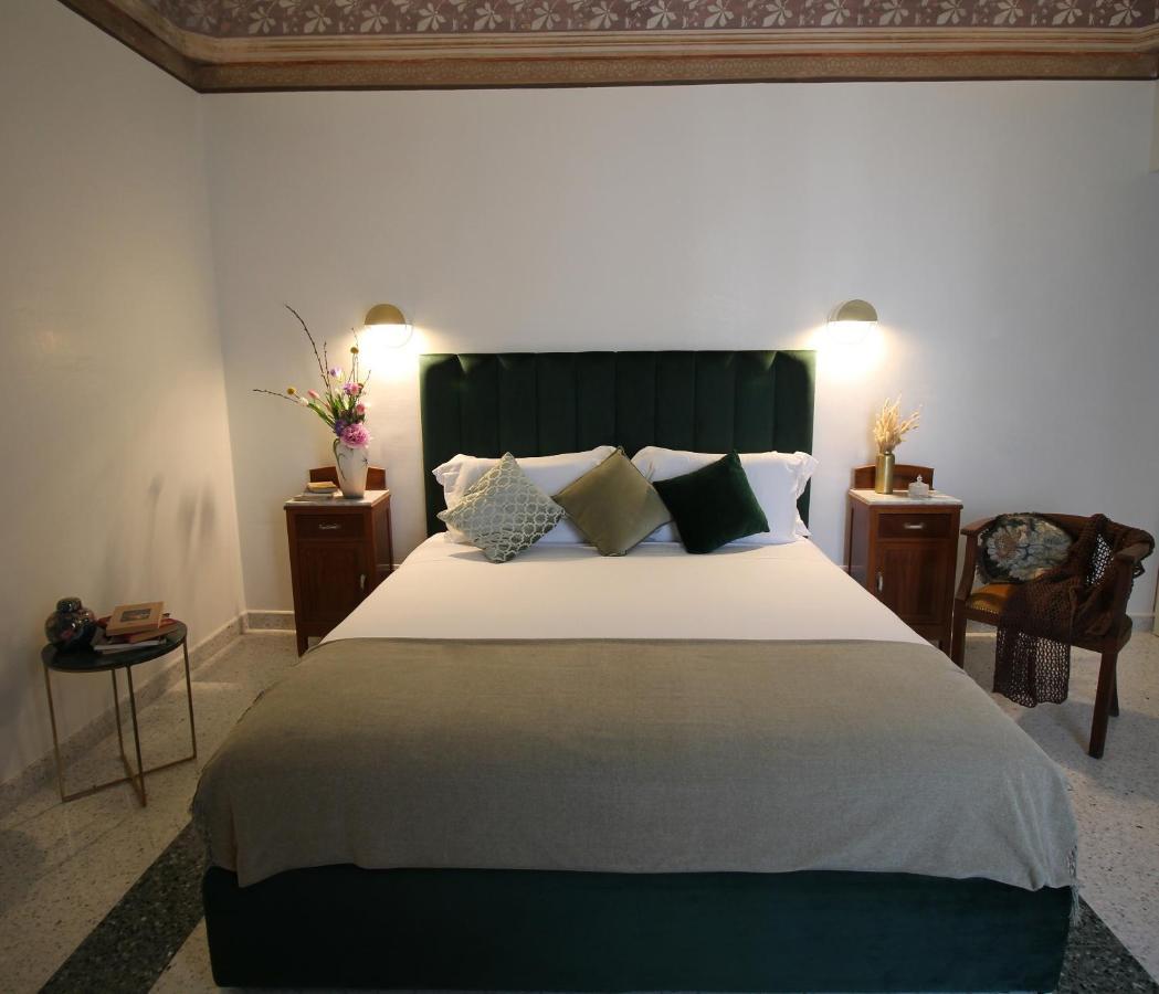 1940 Luxury Accommodations By Wonderful Italy 奥斯图尼 外观 照片